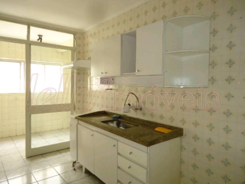 Apartamento para alugar com 2 quartos, 90m² - Foto 11