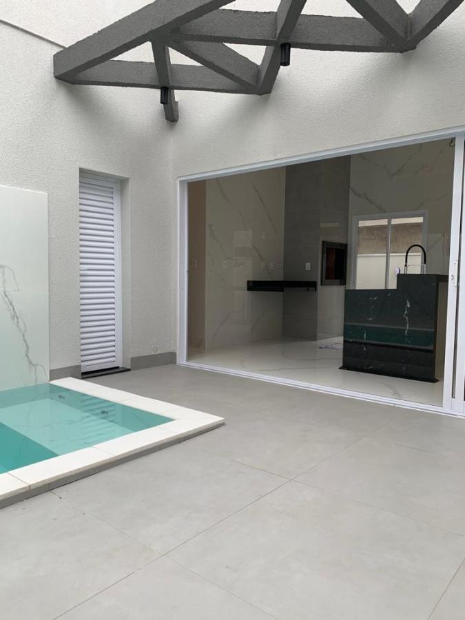 Casa de Condomínio à venda com 3 quartos, 250m² - Foto 13