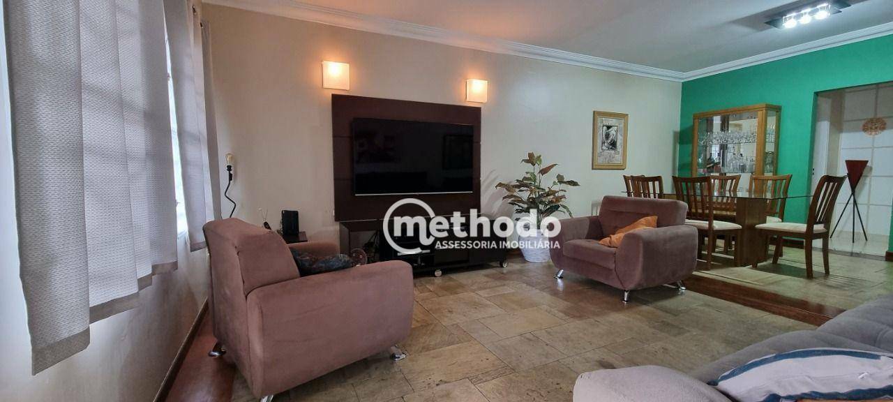 Casa à venda com 3 quartos, 202m² - Foto 3