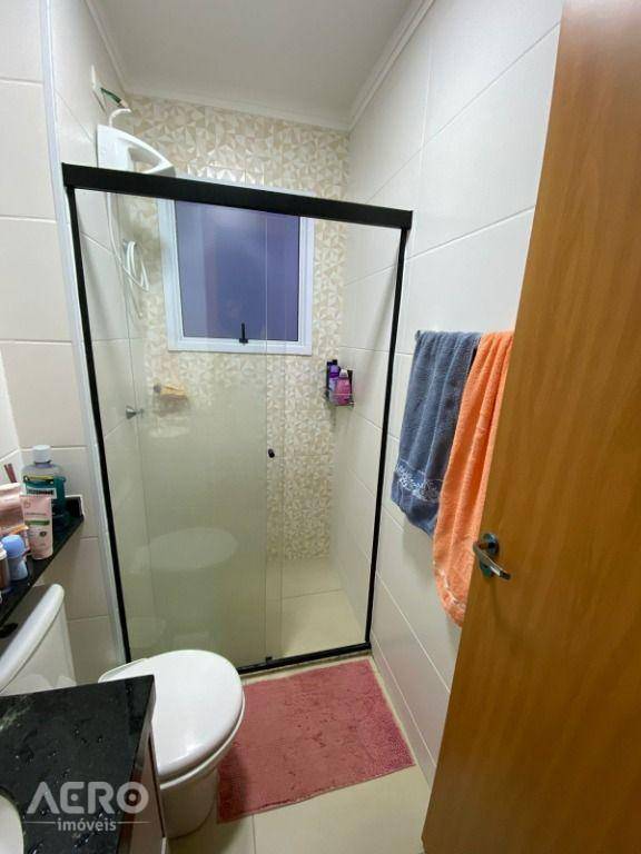 Apartamento à venda com 2 quartos, 42m² - Foto 20