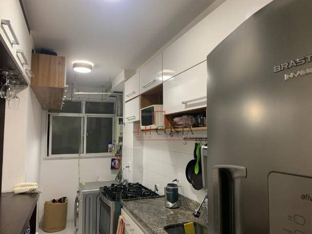 Apartamento à venda com 2 quartos, 63m² - Foto 18