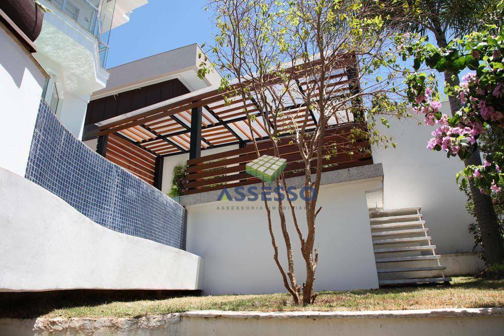 Casa à venda e aluguel com 5 quartos, 820m² - Foto 39