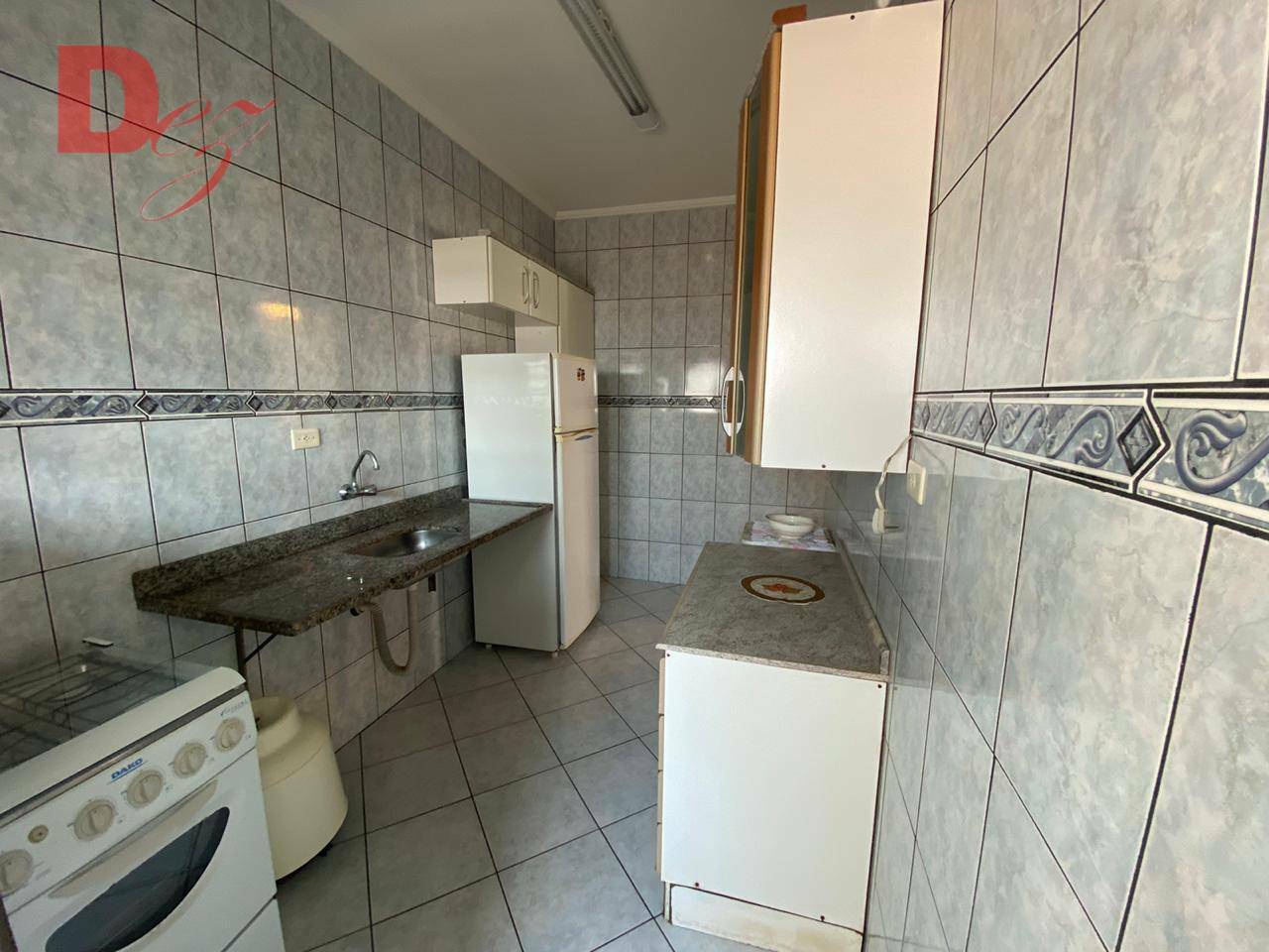 Apartamento à venda com 2 quartos, 72m² - Foto 7