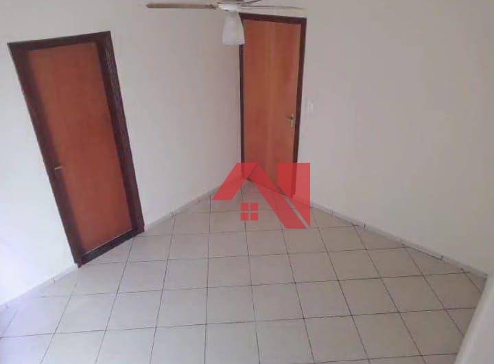 Casa à venda com 2 quartos, 175m² - Foto 10