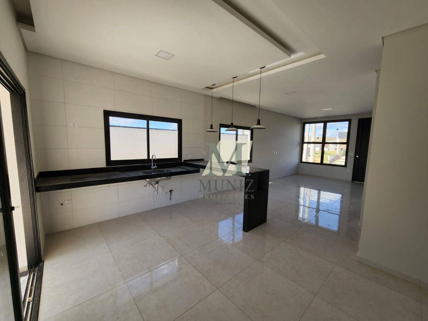 Casa à venda com 3 quartos, 180m² - Foto 3