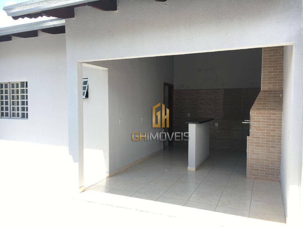 Casa à venda com 4 quartos, 172m² - Foto 14