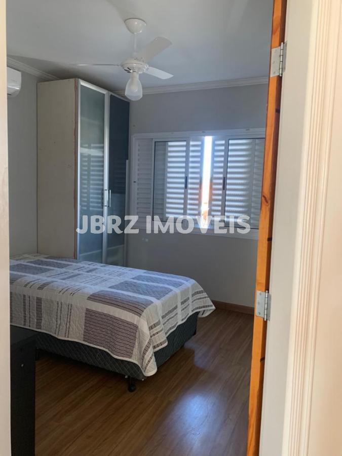 Casa à venda com 3 quartos, 305m² - Foto 12