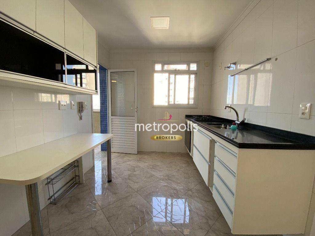 Apartamento à venda com 3 quartos, 158m² - Foto 14