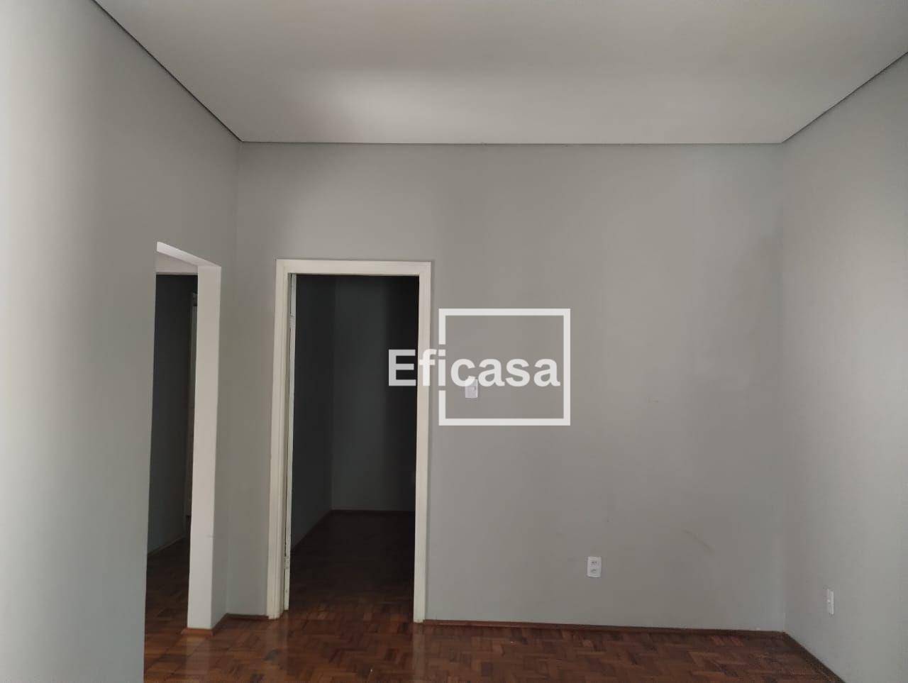 Casa à venda com 3 quartos, 100m² - Foto 8