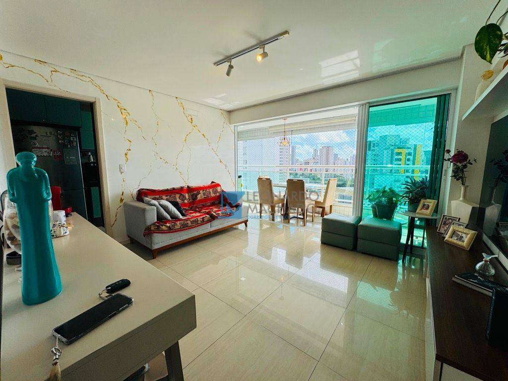 Apartamento à venda com 3 quartos, 110m² - Foto 13