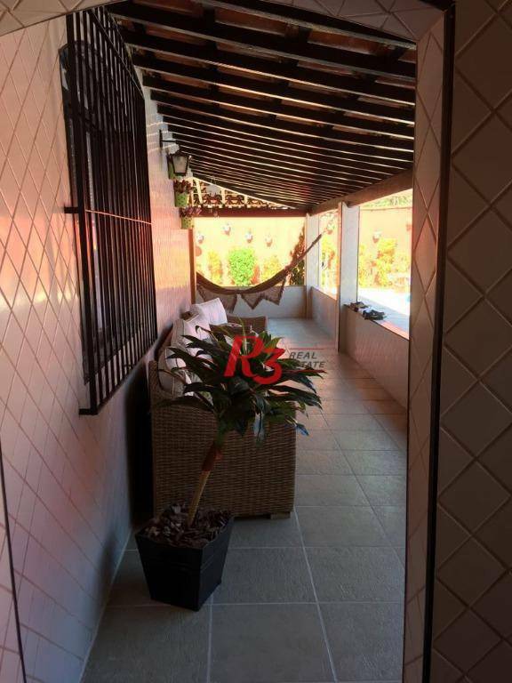 Casa à venda com 3 quartos, 220m² - Foto 17