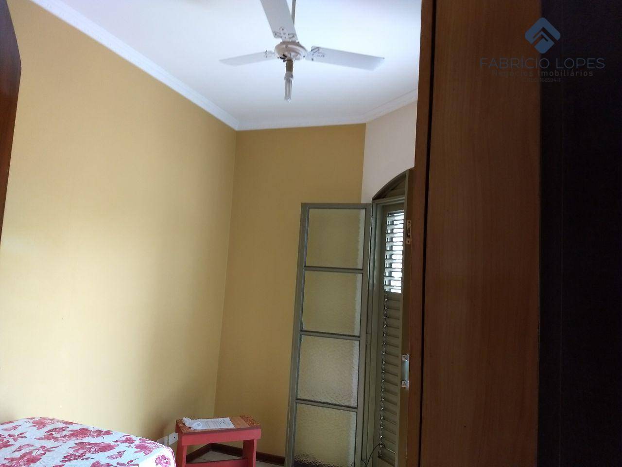 Casa à venda com 3 quartos, 190m² - Foto 23