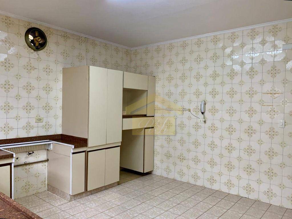 Sobrado para alugar com 3 quartos, 169m² - Foto 12