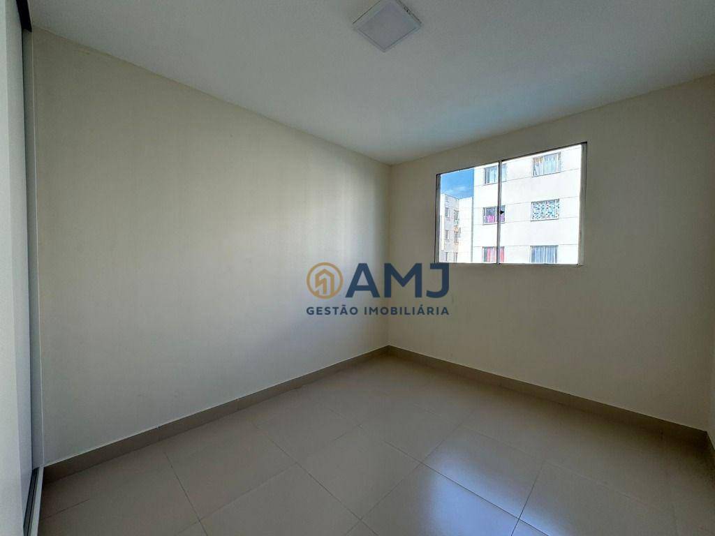 Apartamento à venda com 2 quartos, 45m² - Foto 9