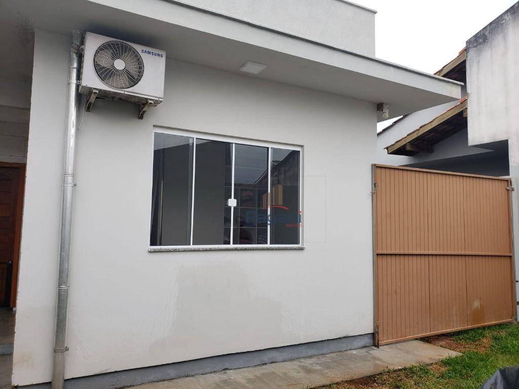 Casa à venda e aluguel com 3 quartos, 92m² - Foto 10