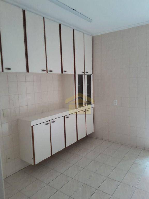 Apartamento à venda com 3 quartos, 97m² - Foto 8