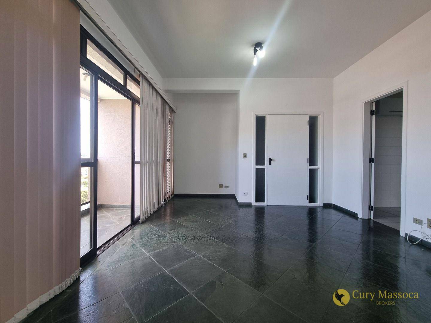 Apartamento para alugar com 3 quartos, 95m² - Foto 3