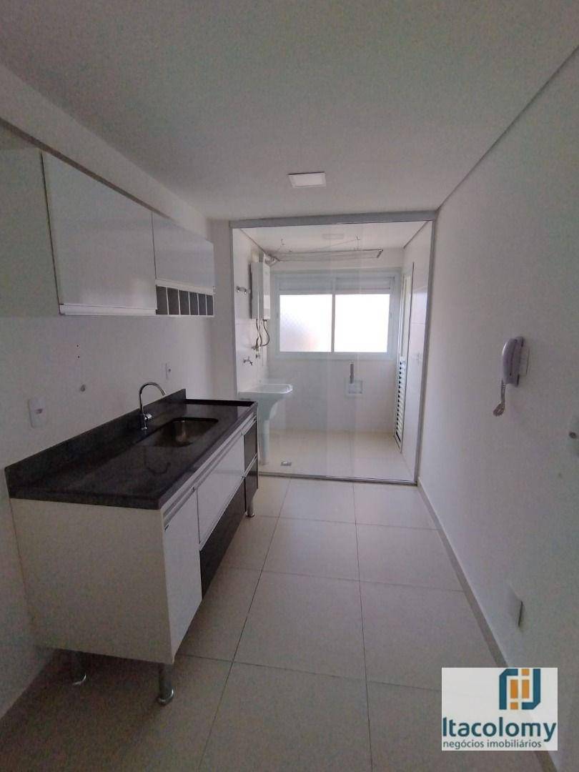 Apartamento à venda com 2 quartos, 64m² - Foto 26