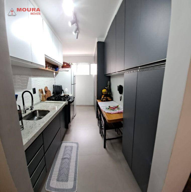 Apartamento à venda com 2 quartos, 61m² - Foto 6