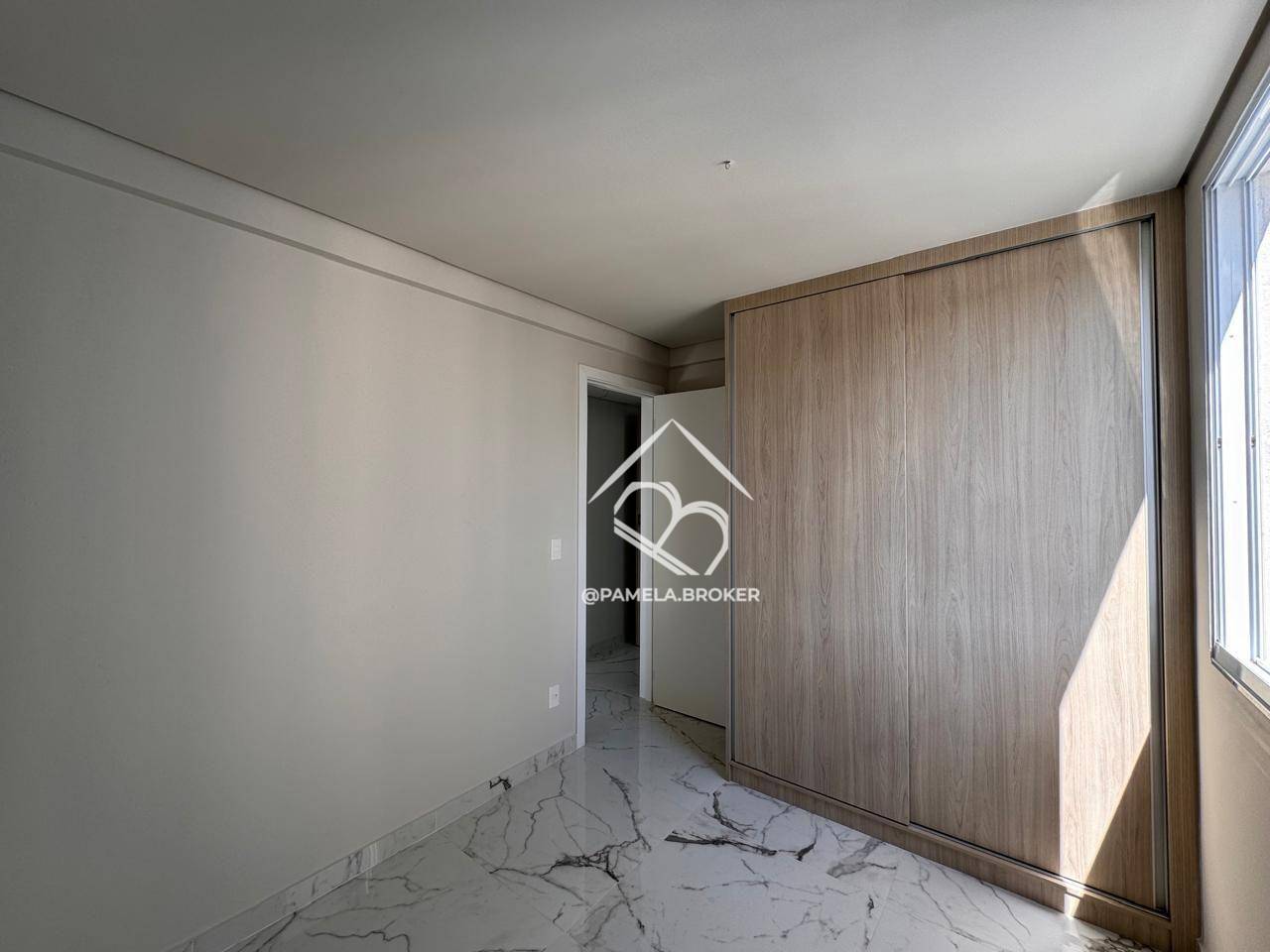 Apartamento à venda com 2 quartos, 57m² - Foto 7