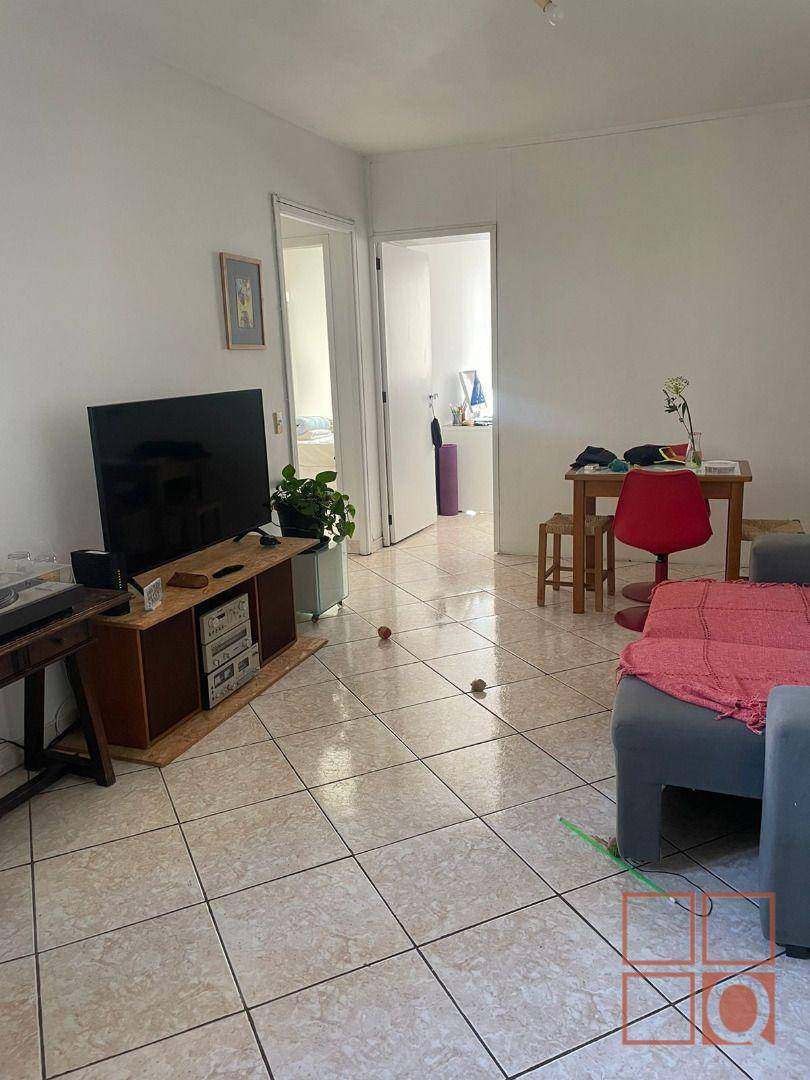 Apartamento à venda com 2 quartos, 63m² - Foto 2