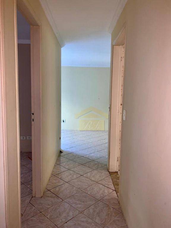 Apartamento à venda com 2 quartos, 60m² - Foto 5