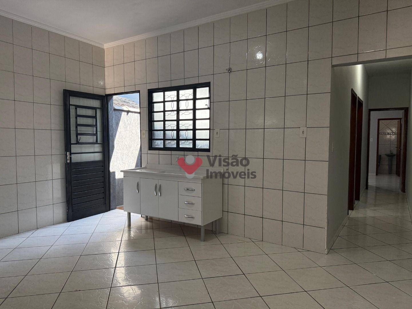 Casa à venda com 2 quartos, 70m² - Foto 5