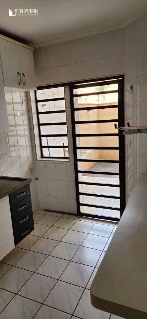 Apartamento à venda com 3 quartos, 93m² - Foto 6