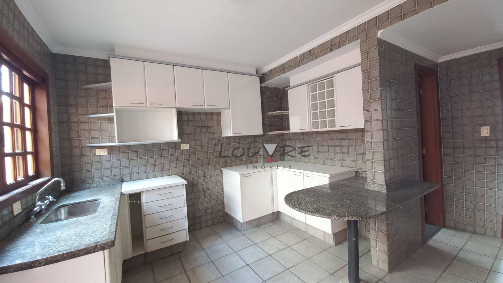 Casa para alugar com 3 quartos, 80m² - Foto 12