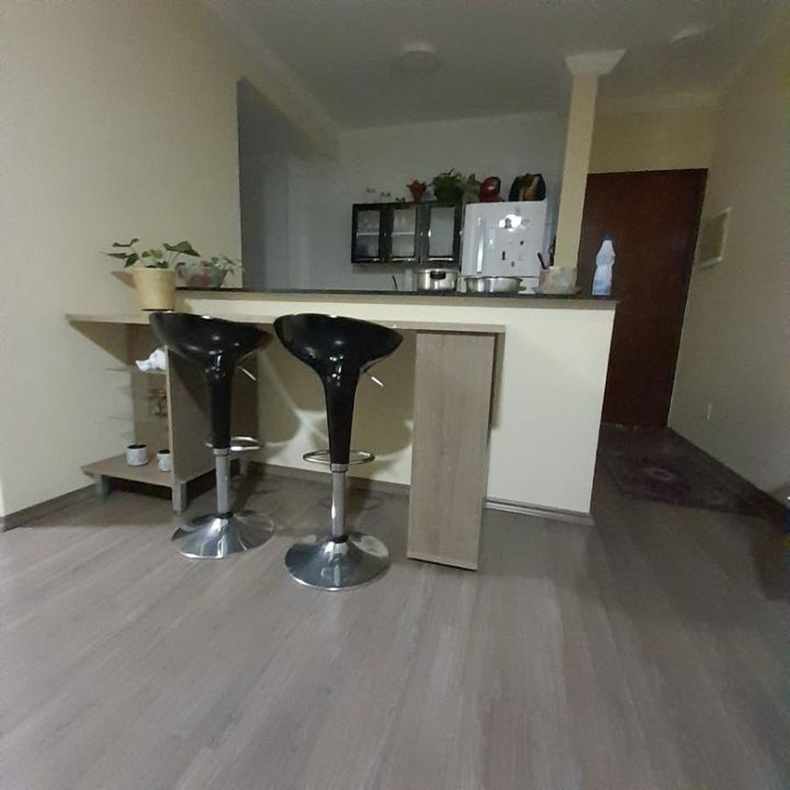 Apartamento à venda com 2 quartos, 62m² - Foto 17