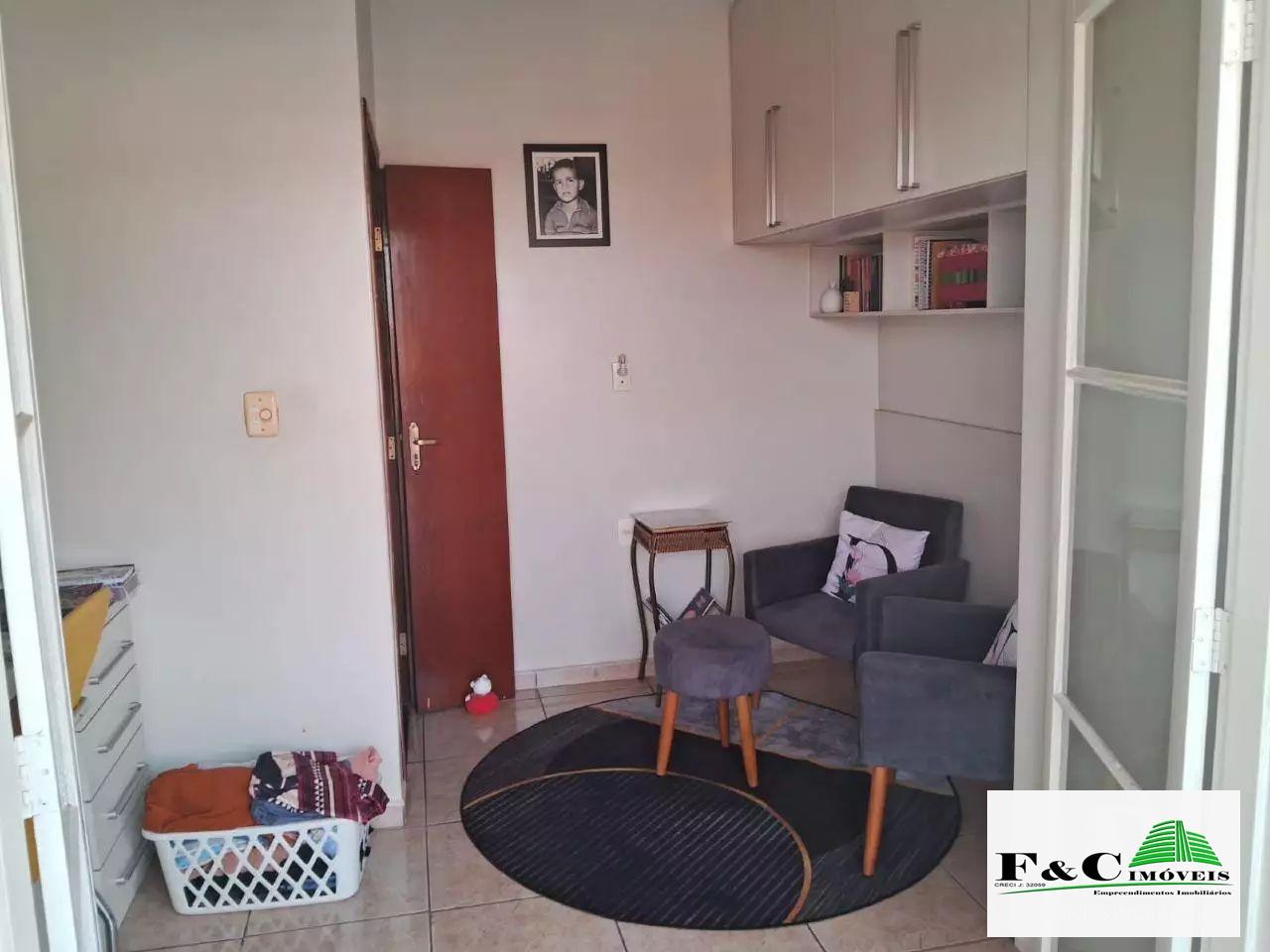 Casa à venda com 3 quartos, 200m² - Foto 23