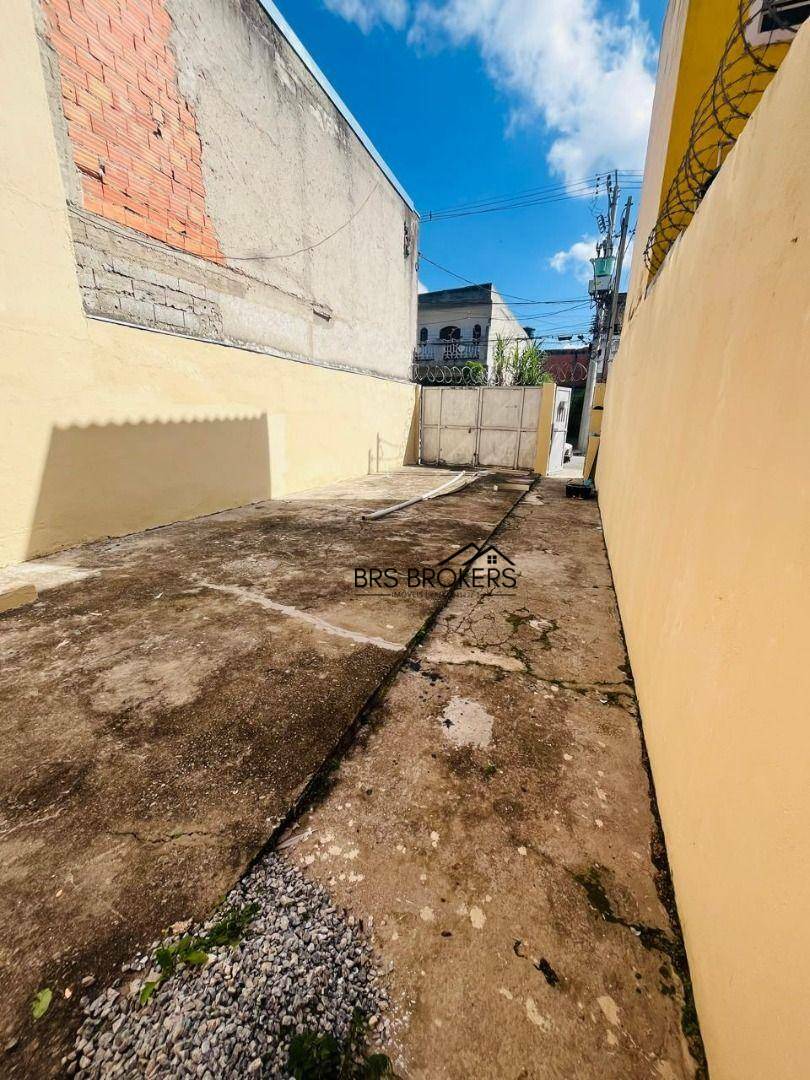Sobrado à venda com 2 quartos, 96m² - Foto 31