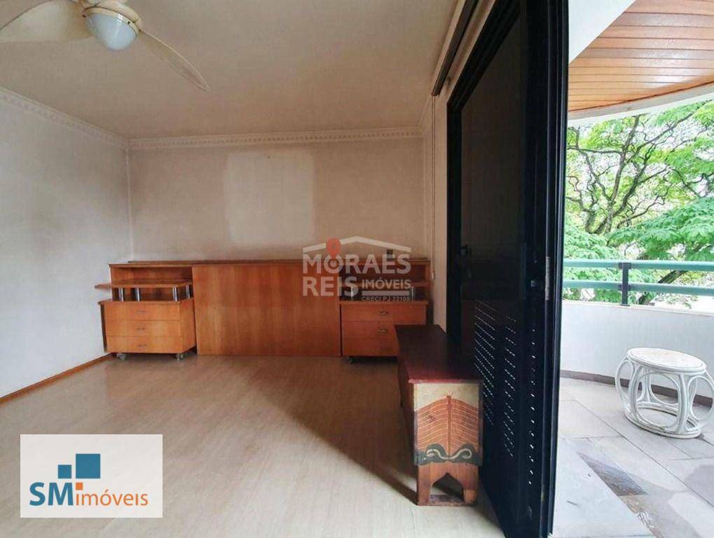 Apartamento à venda com 4 quartos, 237m² - Foto 6