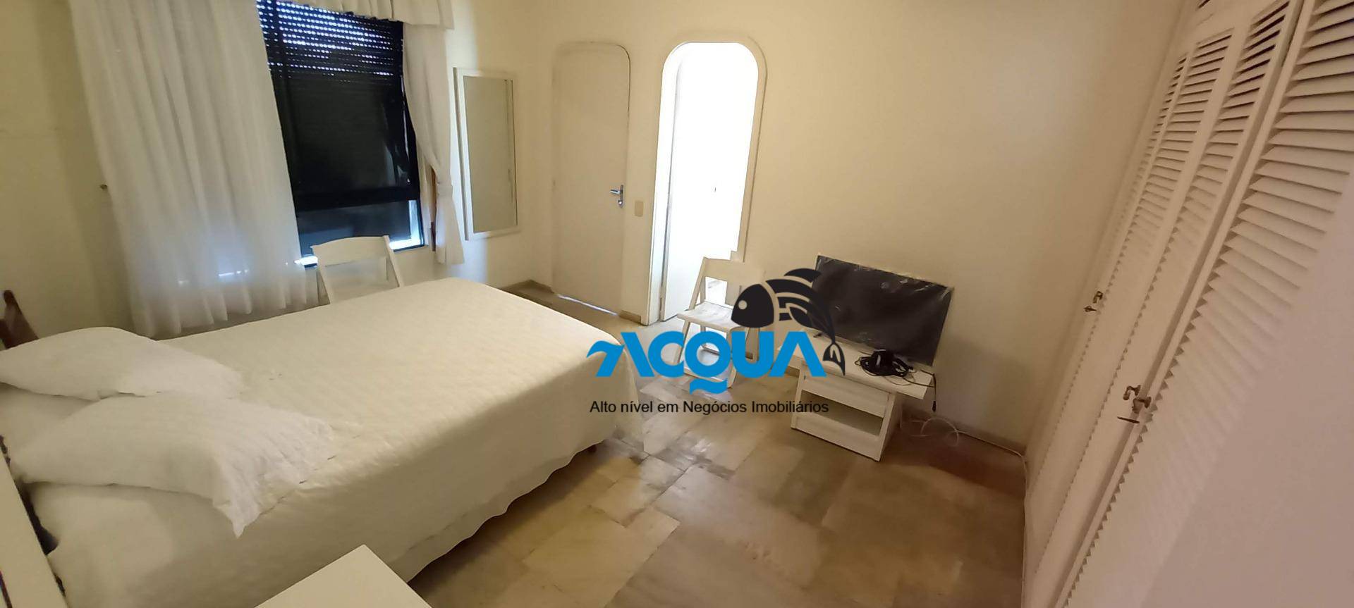 Apartamento à venda com 3 quartos, 217m² - Foto 6