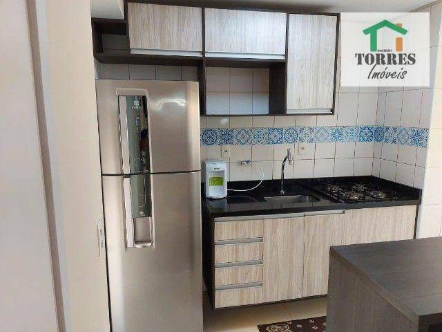 Apartamento à venda com 2 quartos, 63m² - Foto 2