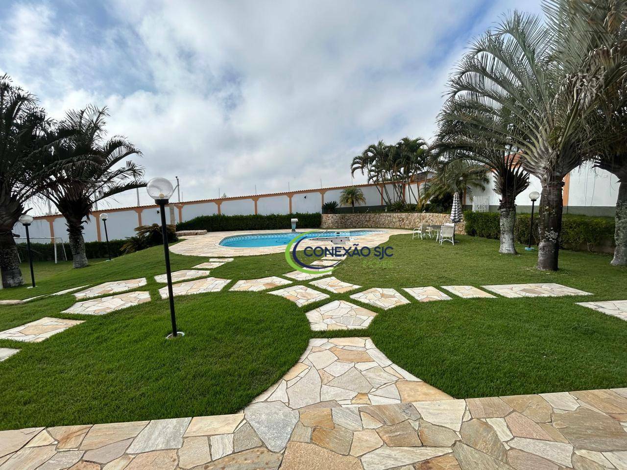Chácara à venda com 4 quartos, 700m² - Foto 8