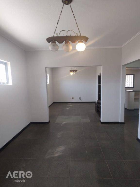 Casa à venda com 3 quartos, 150m² - Foto 6