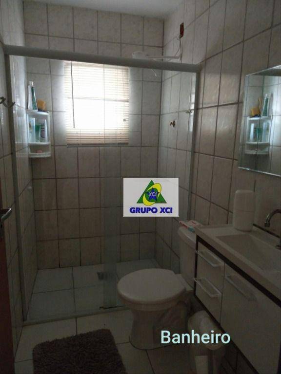 Casa à venda com 4 quartos, 300m² - Foto 6