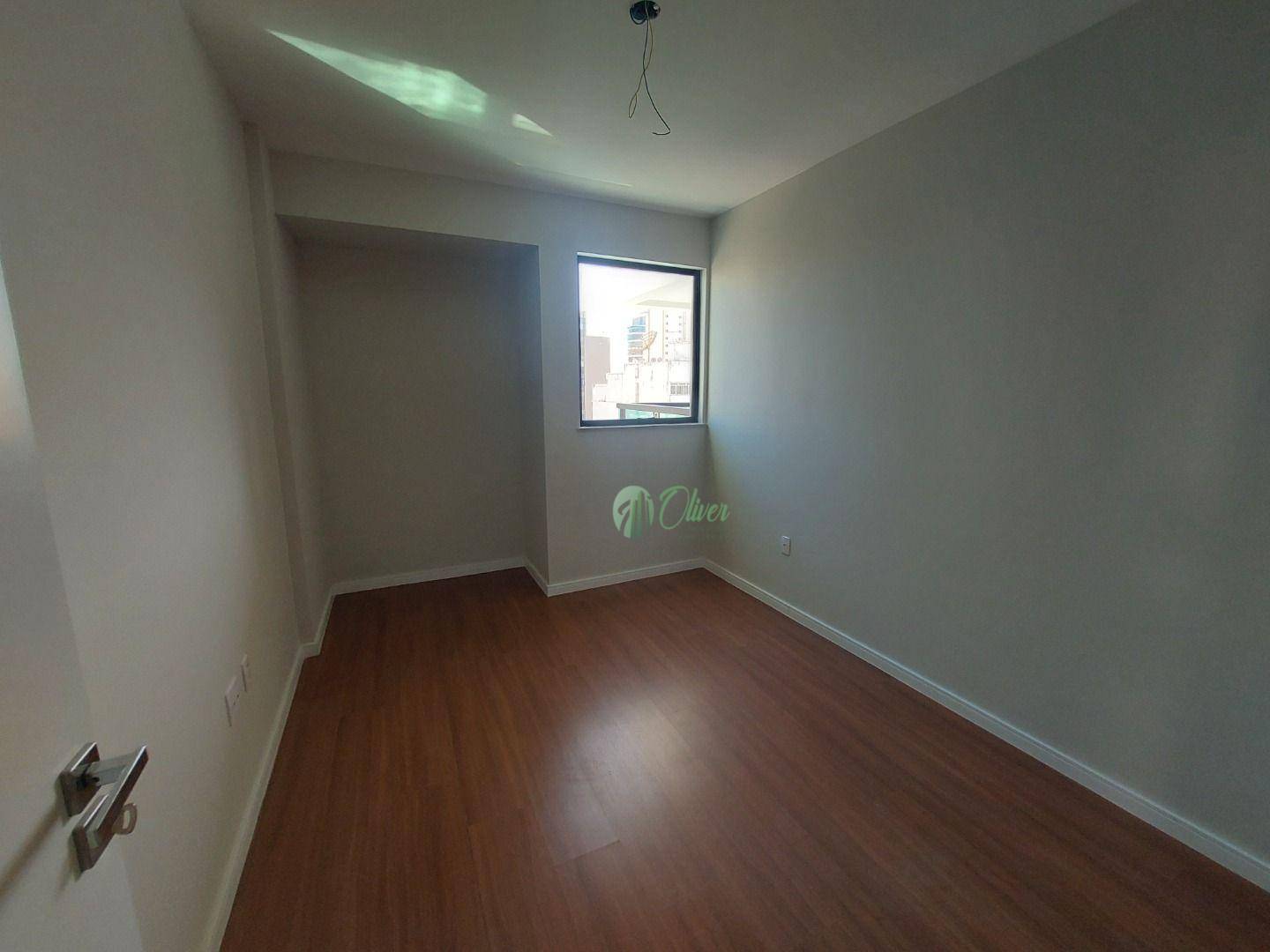 Apartamento à venda com 3 quartos, 97m² - Foto 34