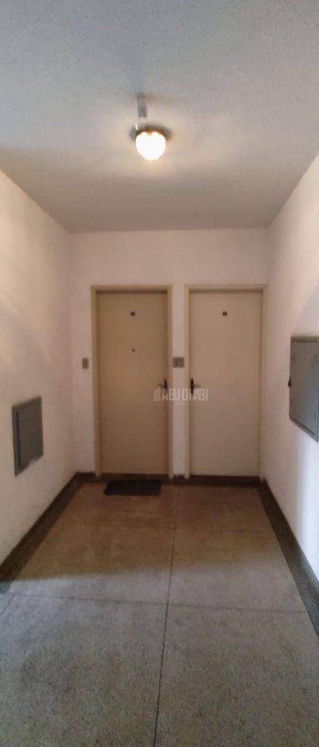 Apartamento à venda com 2 quartos, 78m² - Foto 12