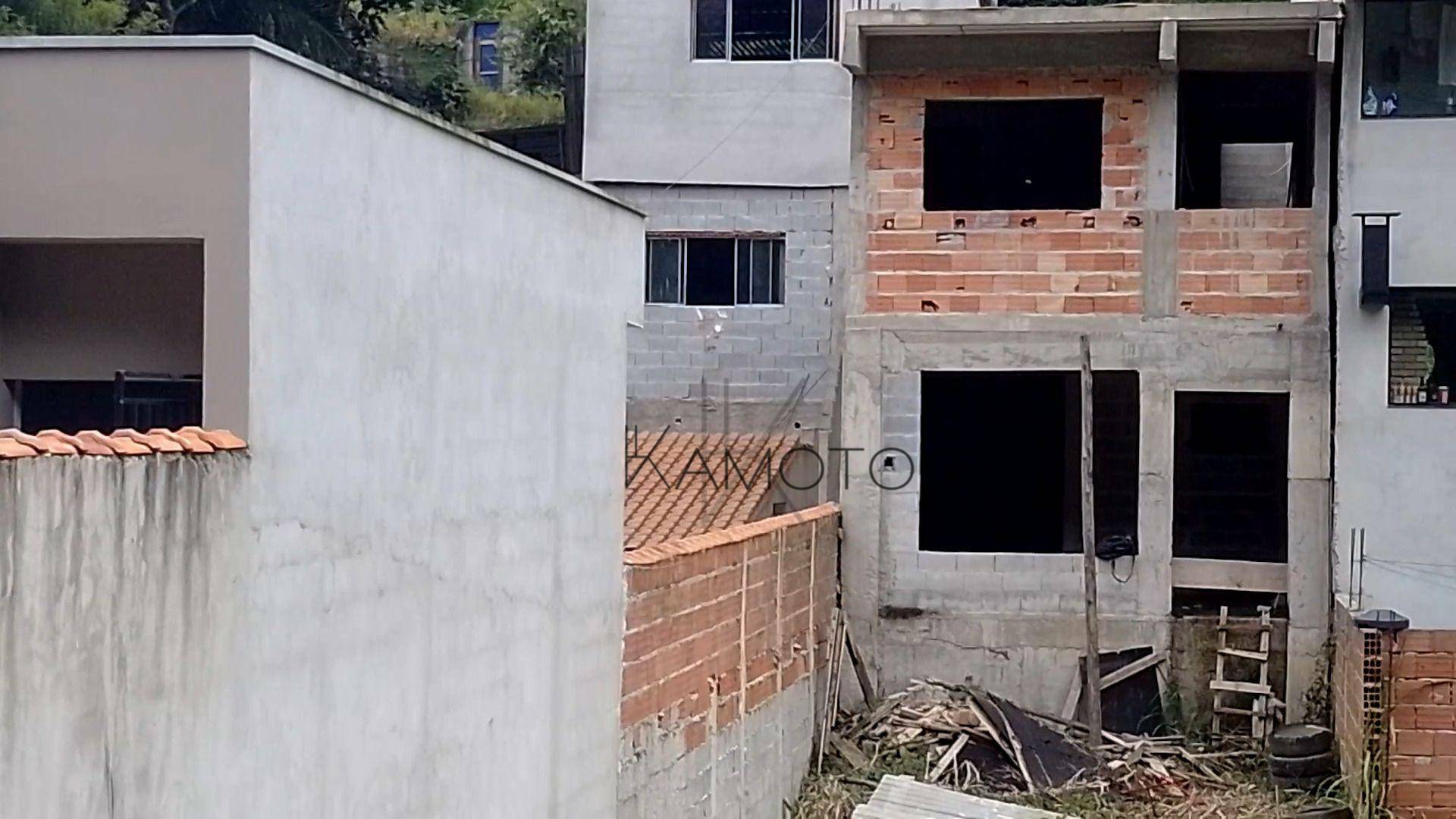 Sobrado à venda com 2 quartos, 100m² - Foto 1