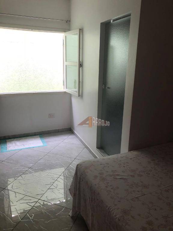 Sobrado à venda com 3 quartos, 281m² - Foto 6