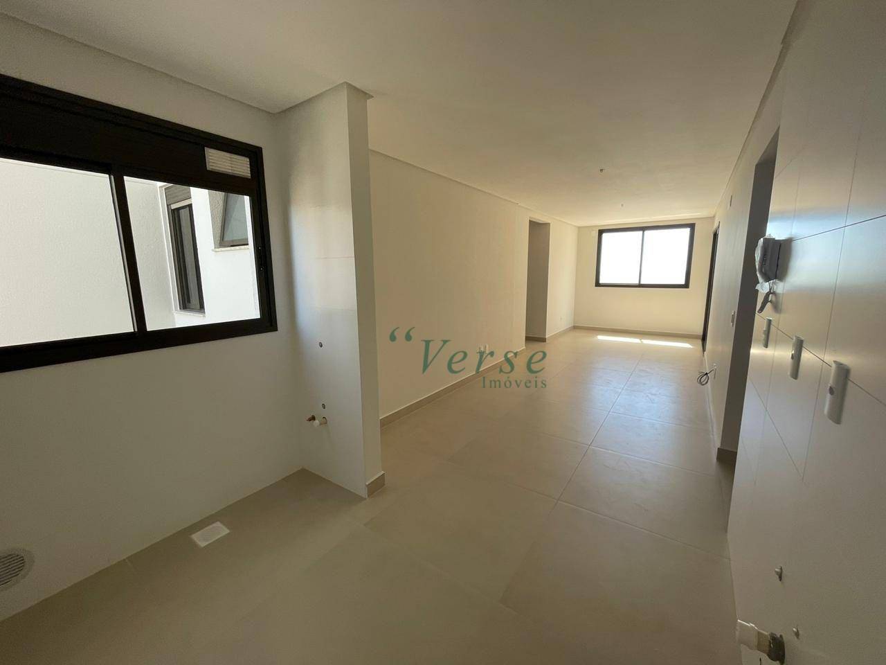 Apartamento à venda com 2 quartos, 72m² - Foto 6