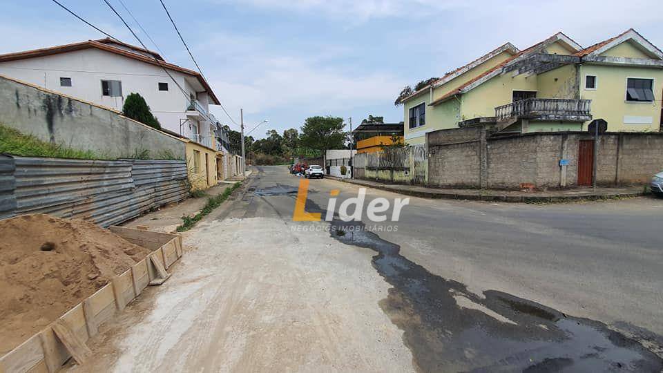 Casa à venda com 3 quartos, 90m² - Foto 31