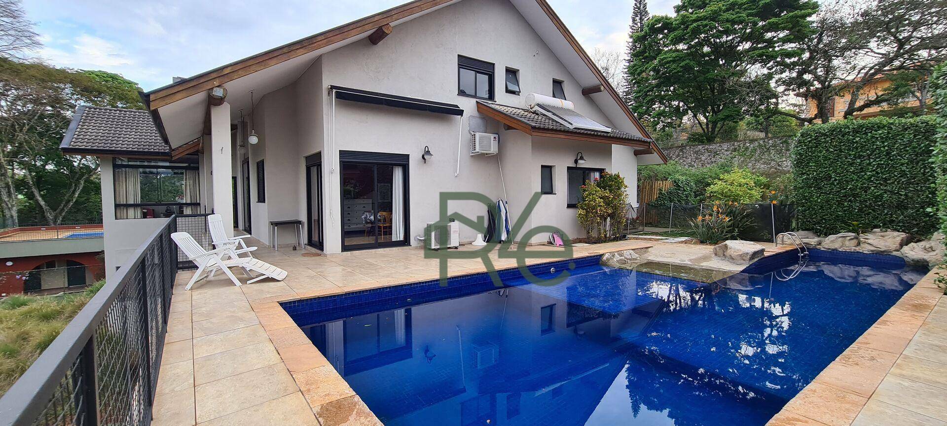 Casa de Condomínio à venda com 3 quartos, 557m² - Foto 1