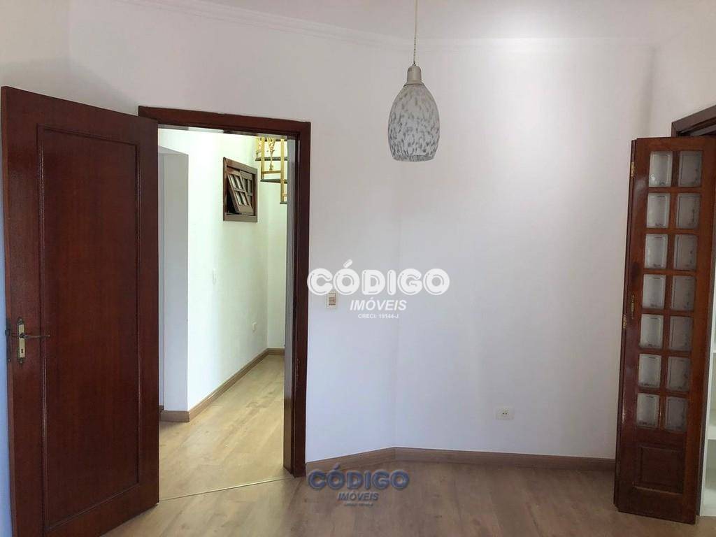 Sobrado à venda com 4 quartos, 434m² - Foto 13