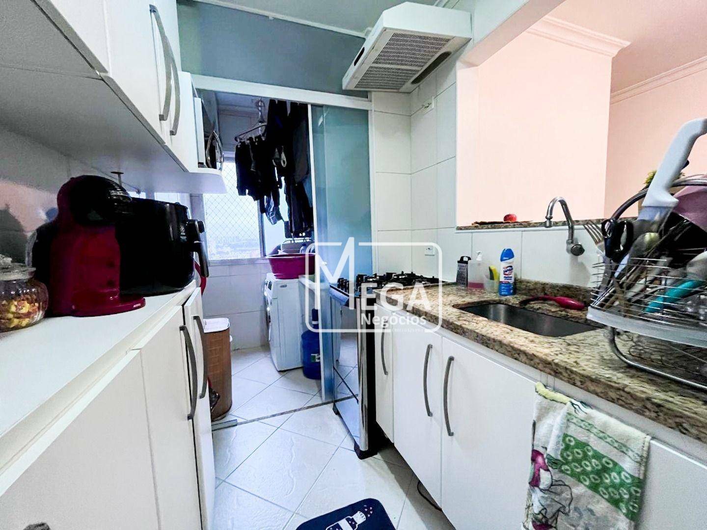 Apartamento à venda com 2 quartos, 52m² - Foto 6