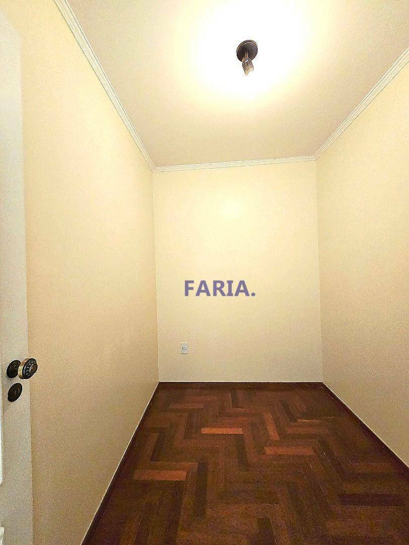 Apartamento à venda com 5 quartos, 211m² - Foto 22