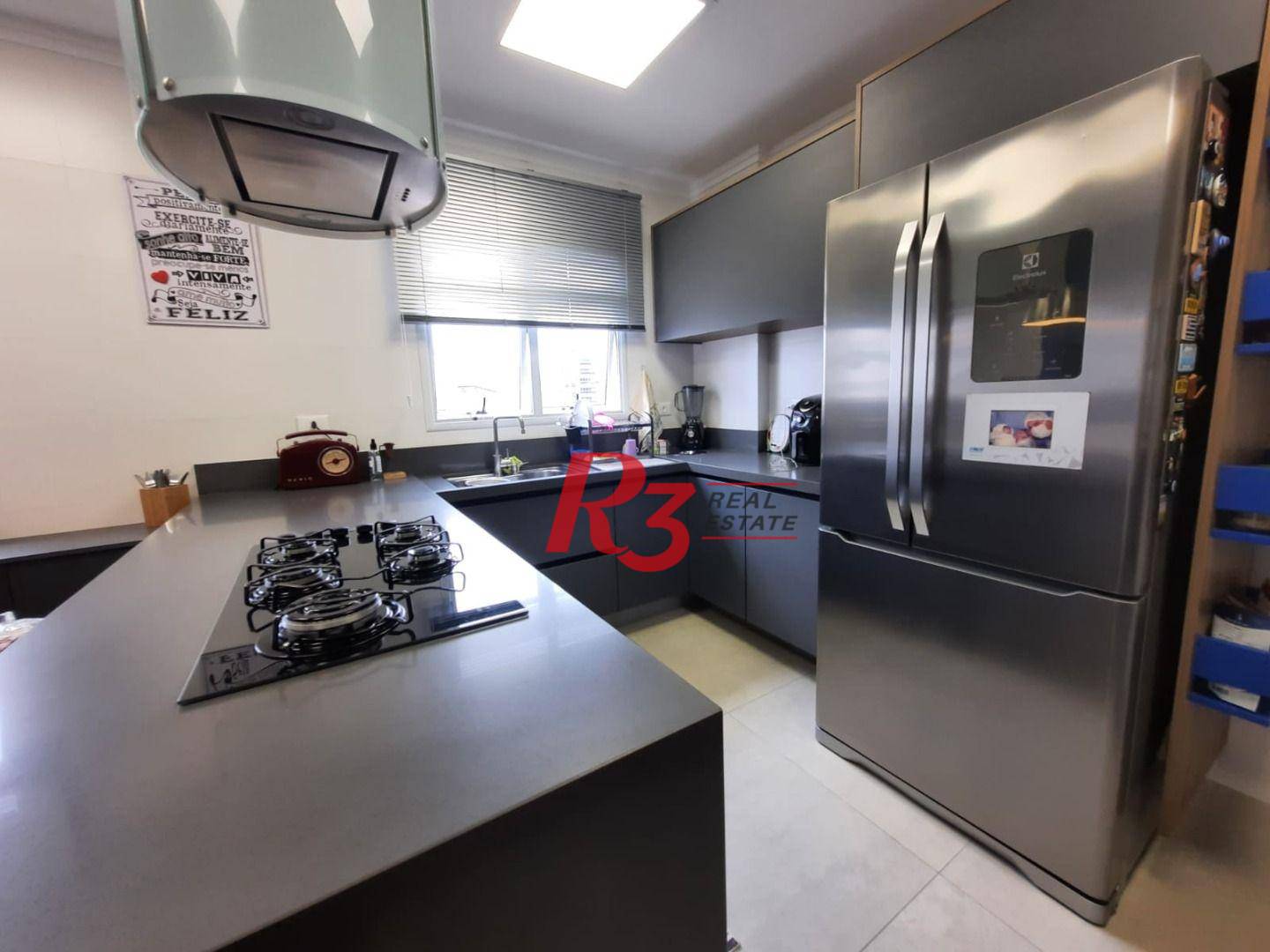 Apartamento à venda com 5 quartos, 234m² - Foto 19