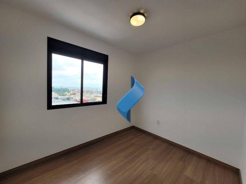 Apartamento para alugar com 3 quartos, 82m² - Foto 10